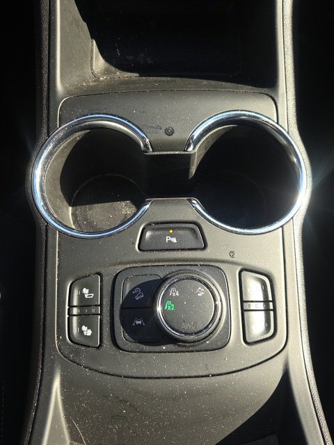 Used 2024 GMC Terrain SLT w/ Tech Package AWD/4WD image 34