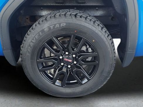 Used 2022 GMC Sierra 1500 Elevation image 11