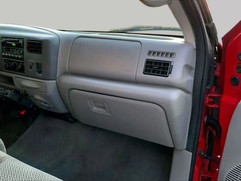 Used 2001 Ford F250 XLT AWD/4WD image 17