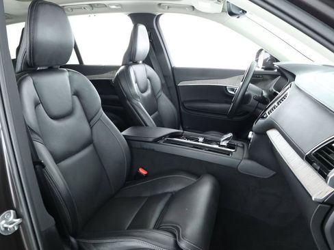 Used 2023 Volvo XC90 T8 Ultimate w/ Protection Package Premier image 24