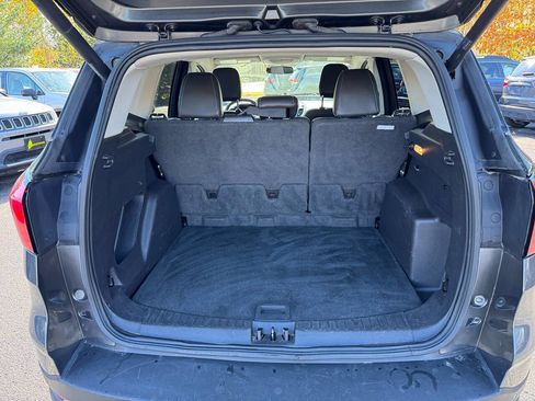 Used 2019 Ford Escape SEL image 26