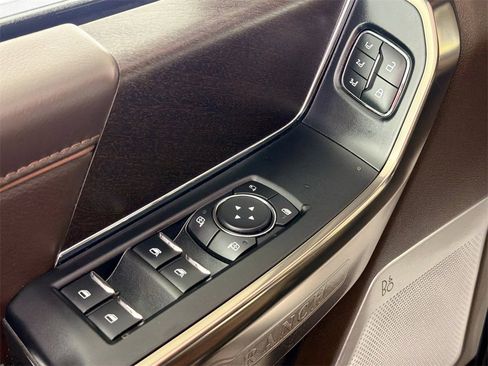 Used 2021 Ford F150 King Ranch image 17