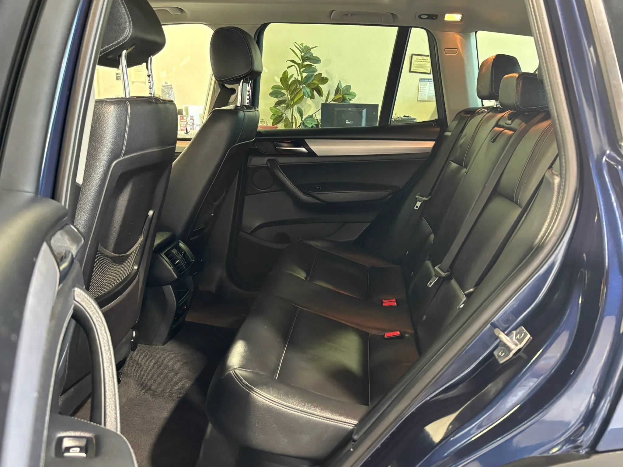 Used 2016 BMW X3 xDrive28i AWD/4WD image 11