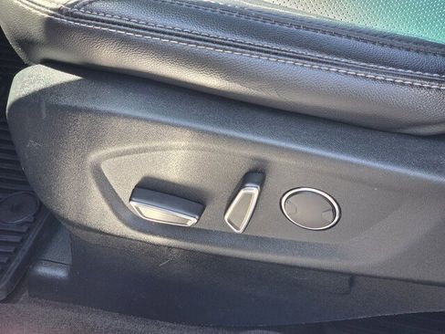 Used 2018 Ford Explorer Limited FWD image 24