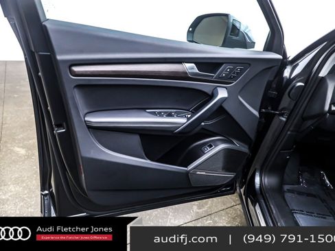 Used 2023 Audi Q5 2.0T Prestige w/ Prestige Package image 21