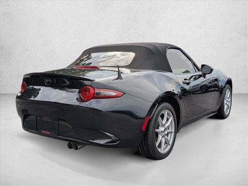 Used 2016 MAZDA MX-5 Miata Sport RWD image 5