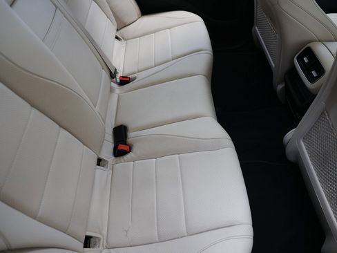 Used 2021 Mercedes-Benz GLE 350 image 16