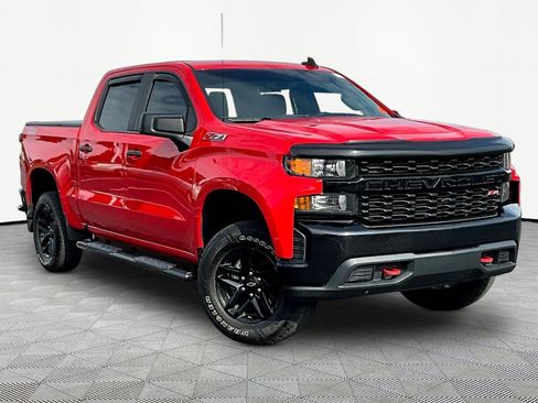 Used 2021 Chevrolet Silverado 1500 Custom Trail Boss w/ LPO, Dark Essentials Package AWD/4WD image 3