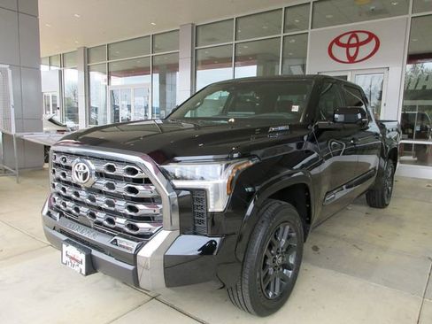 New 2025 Toyota Tundra Platinum AWD/4WD image 6