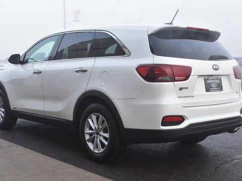 Used 2020 Kia Sorento AWD V6 image 10