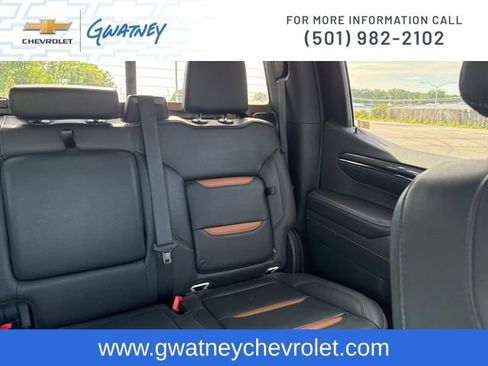 Used 2023 GMC Sierra 1500 AT4 w/ AT4 Premium Package AWD/4WD image 24