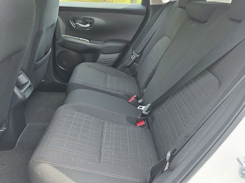 Used 2025 Honda HR-V LX image 24