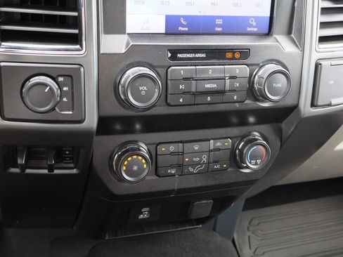 Used 2022 Ford F250 XLT AWD/4WD image 18