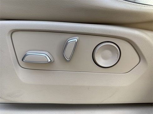 Used 2023 Cadillac Escalade ESV Premium Luxury w/ LPO, Radiant Package image 22