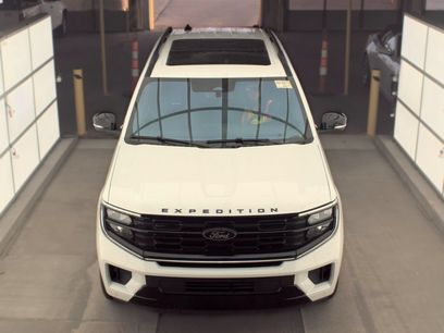 Used 2025 Ford Expedition Platinum w/ Stealth Appearance Package