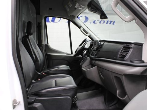 Used 2025 Ford Transit 250 148 High Roof AWD w/ Load Area Protection Package image 28