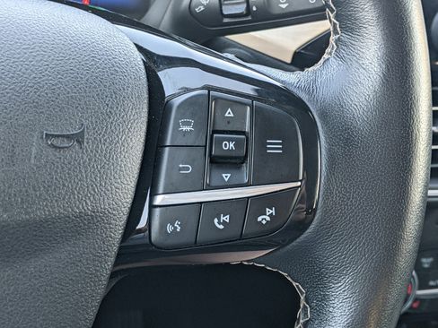 Used 2021 Ford Escape Titanium w/ Titanium Elite Package image 25