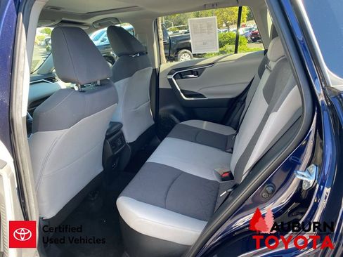 Used 2021 Toyota RAV4 XLE w/ Convenience Package AWD/4WD image 26