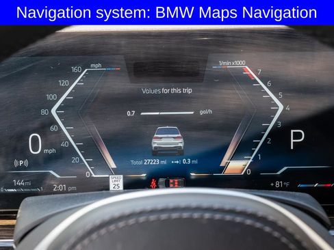 Used 2025 BMW X7 xDrive40i w/ M Sport Package AWD/4WD image 4
