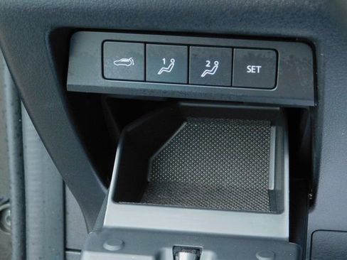 Used 2024 MAZDA CX-30 AWD 2.5 S w/ Premium Package image 36