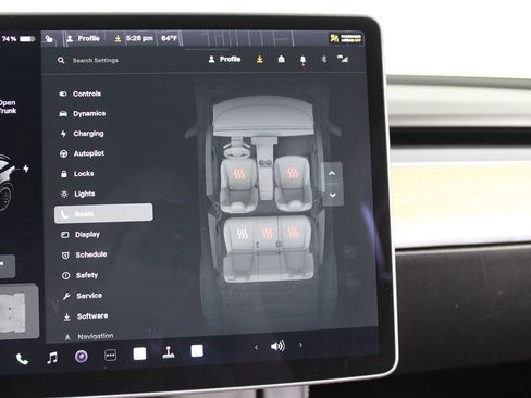 Used 2021 Tesla Model Y Performance image 9