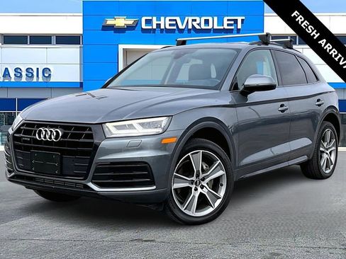 Used 2020 Audi Q5 2.0T Premium Plus w/ Premium Plus Package image 3