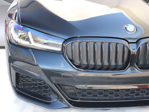 Used 2023 BMW 540i w/ M Sport Package image 11