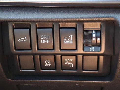 Certified 2024 Subaru Forester Premium AWD/4WD image 26