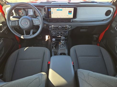 New 2025 Jeep Gladiator Sport image 18