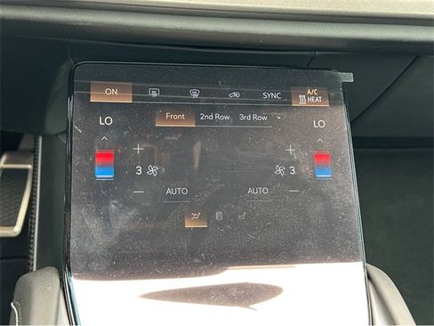 New 2026 Cadillac Vistiq Luxury image 23