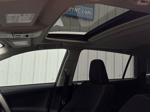 Used 2016 Toyota RAV4 XLE FWD image 20