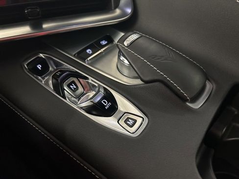 Used 2022 Chevrolet Corvette Stingray Preferred Conv image 19