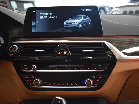 Used 2018 BMW 540i image 43