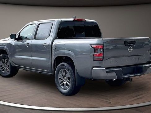 New 2026 Nissan Frontier SV AWD/4WD image 3