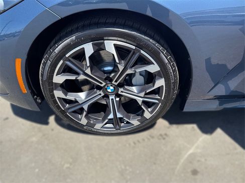 New 2025 BMW 330i Sedan w/ M Sport Package image 15