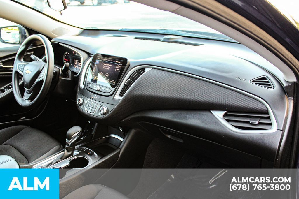 Used 2025 Chevrolet Malibu LT FWD image 22