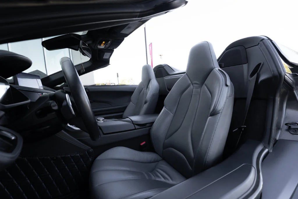 Used 2019 BMW i8 Roadster AWD/4WD image 27