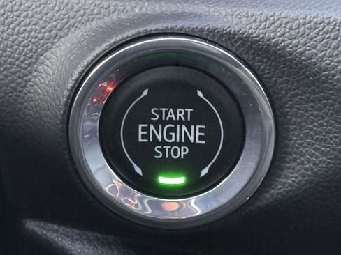 Used 2023 Buick Encore GX Essence w/ Experience Buick Package image 35