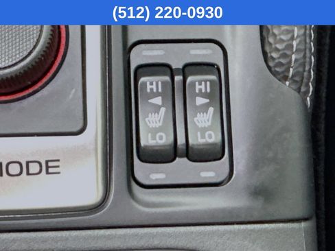 Used 2024 Subaru Forester Premium AWD/4WD image 25