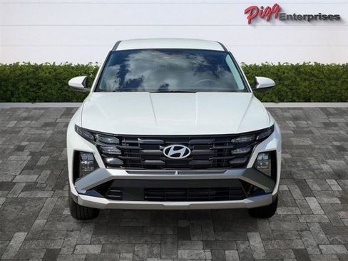 Used 2026 Hyundai Tucson SE FWD image 5