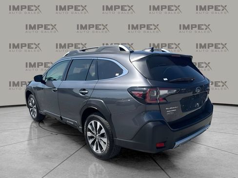 Used 2025 Subaru Outback Touring XT AWD/4WD image 3