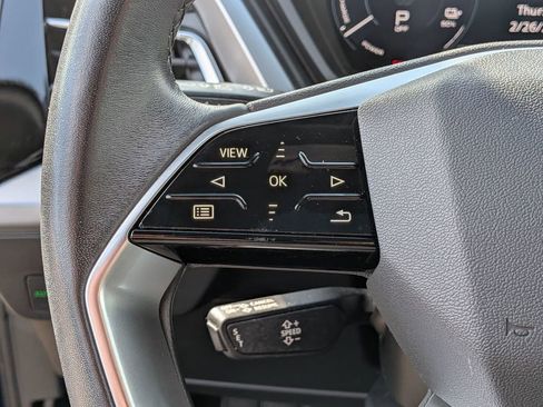 Used 2023 Audi Q4 e-tron Premium w/ Convenience Package image 16