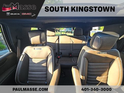 Used 2026 GMC Yukon Denali Ultimate AWD/4WD image 18