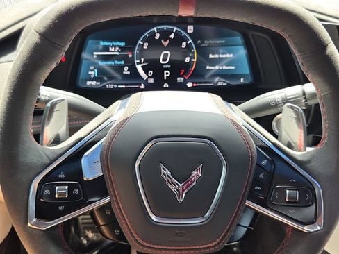 Used 2023 Chevrolet Corvette Stingray Premium Cpe w/ Z51 Performance Package RWD image 22