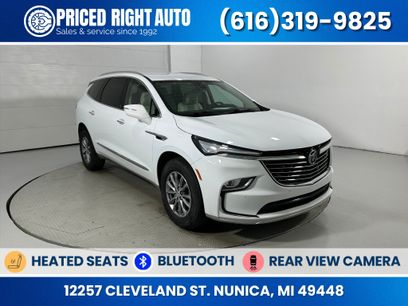 Used 2023 Buick Enclave Essence w/ Trailering Package, 5000 lbs.