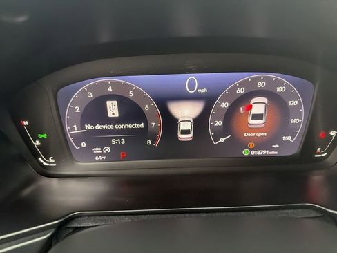 Used 2023 Honda Accord EX image 11