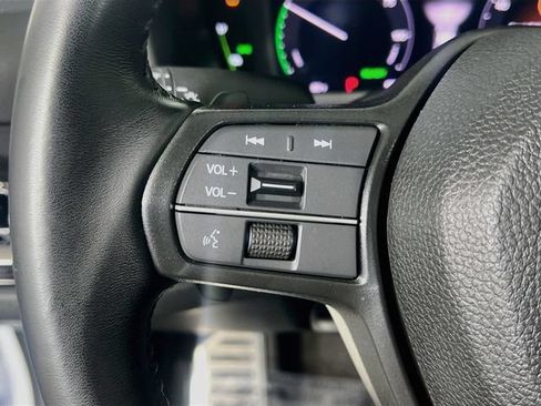Used 2023 Honda Accord Sport image 17