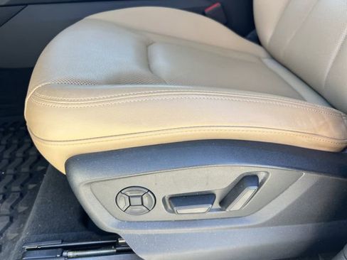 Used 2020 Audi Q7 3.0T Premium Plus image 21