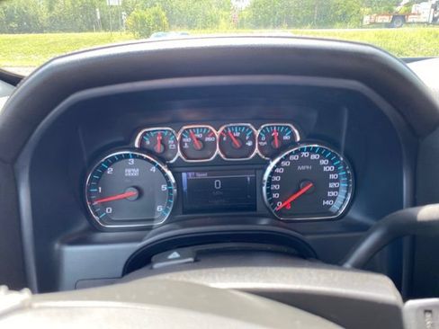 Used 2017 GMC Sierra 1500 SLE w/ SLE Value Package AWD/4WD image 17