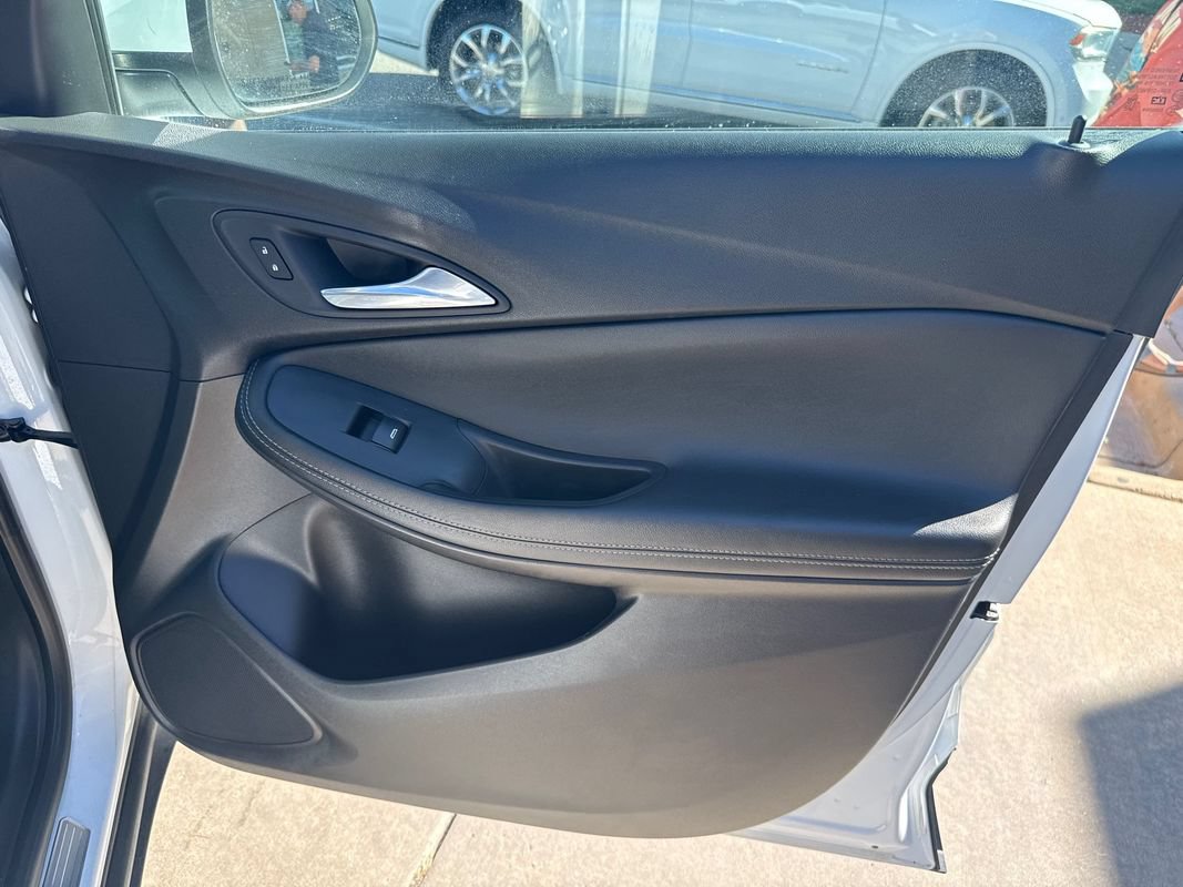 Used 2021 Buick Encore GX Select FWD image 14